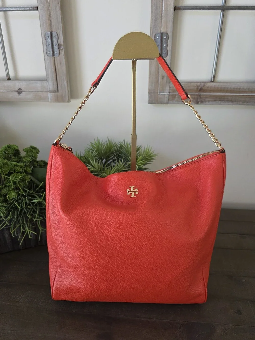 Tory Burch Carter Slouchy Hobo Poppy Red Pebbled Leather Chain Shoulder Bag